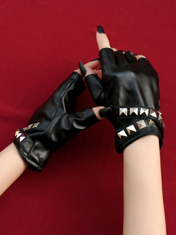 Details Steampunk Studs Black/White Finger Gloves