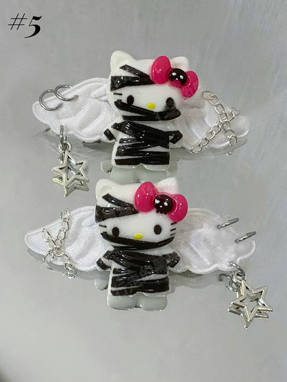Black/White Guro Kawaii Mummy Kitty Hairclips