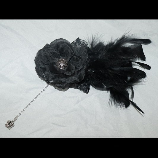 Crown Charm Design Black Feather Decorated Hairclip Floral
