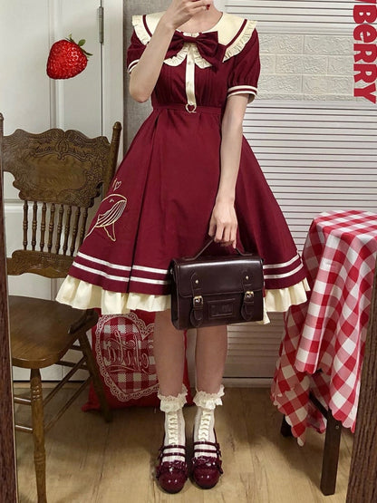 プラスサイズ対応のワインレッドのスイートドレス、ピーターパンカラーワンピース