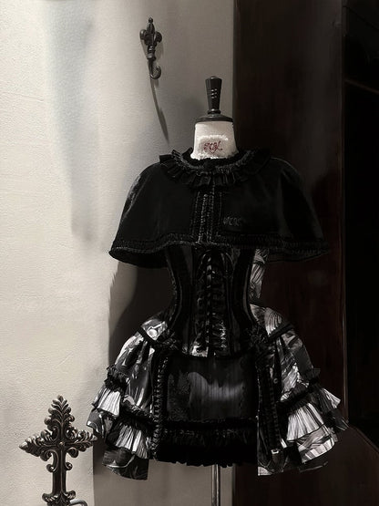Ruffles and Black Lolita with Boned Short Pearl Shell Gothic Print Dress Corset