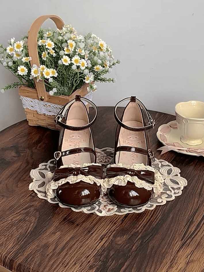 Edging Sweet - Mid Brown Mary Heel with Lace Style Janes
