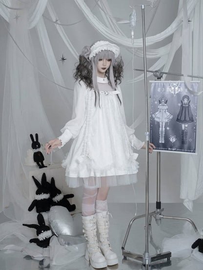 White Gothic Lolita Pleated Dress with Round Collar, Lace and Bowknot Accents - Kuroya