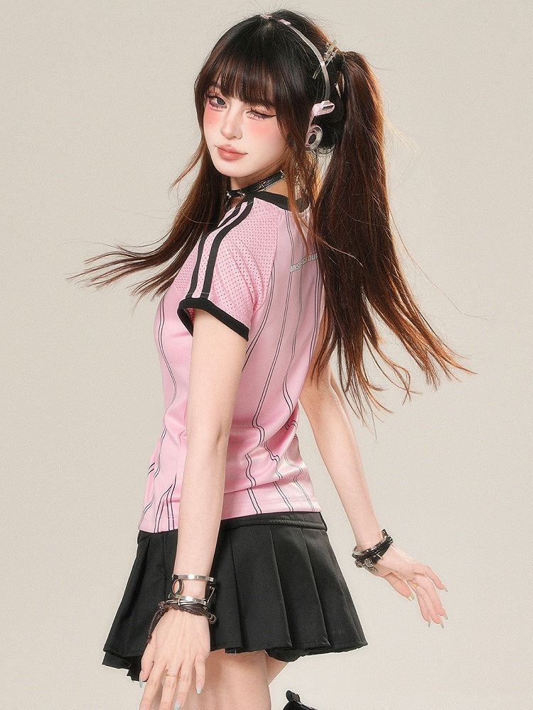 華やかなTシャツ プリントナンバーストライプ柄 Vネック ピンク