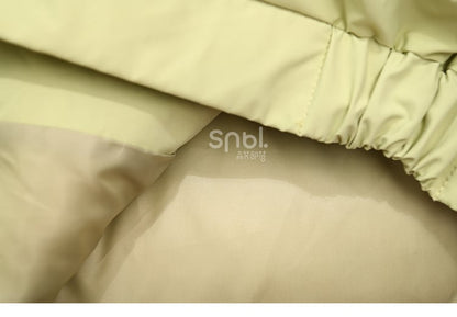 グリーンの厚手フード付きジャケット