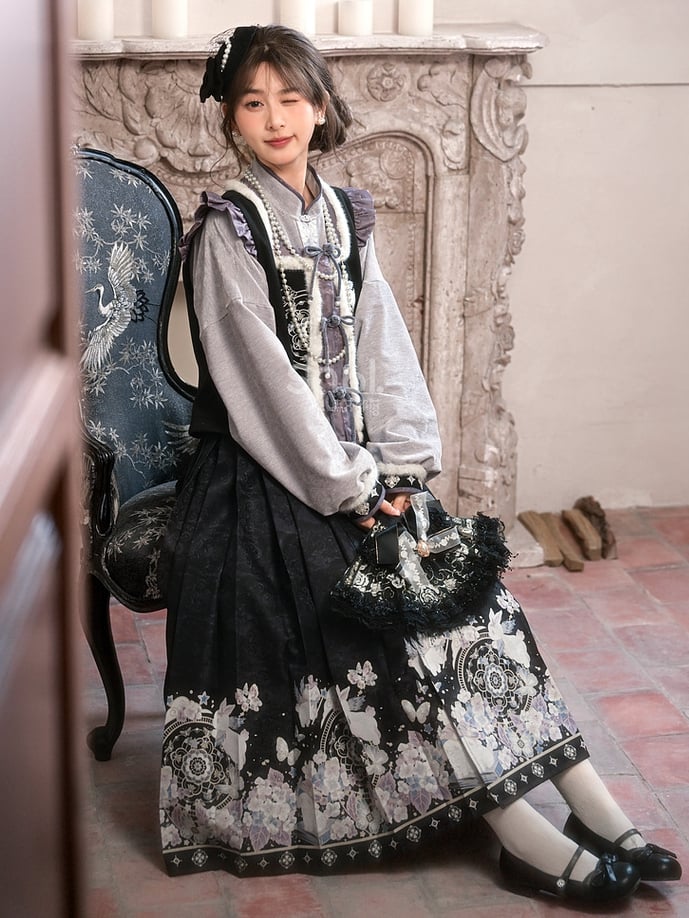 Black Moon Rabbit Cheongsam Style Pleated Midi Skirt