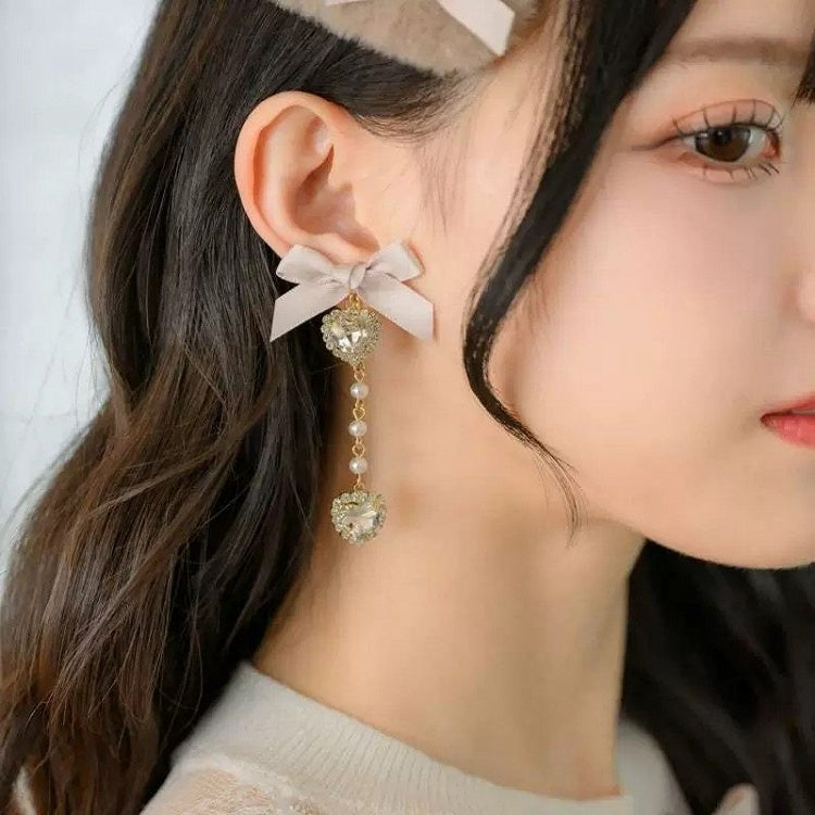 Black/Dusty Ear Jirai Kei Chain Bow Rhinestone Beaded Clips Pink