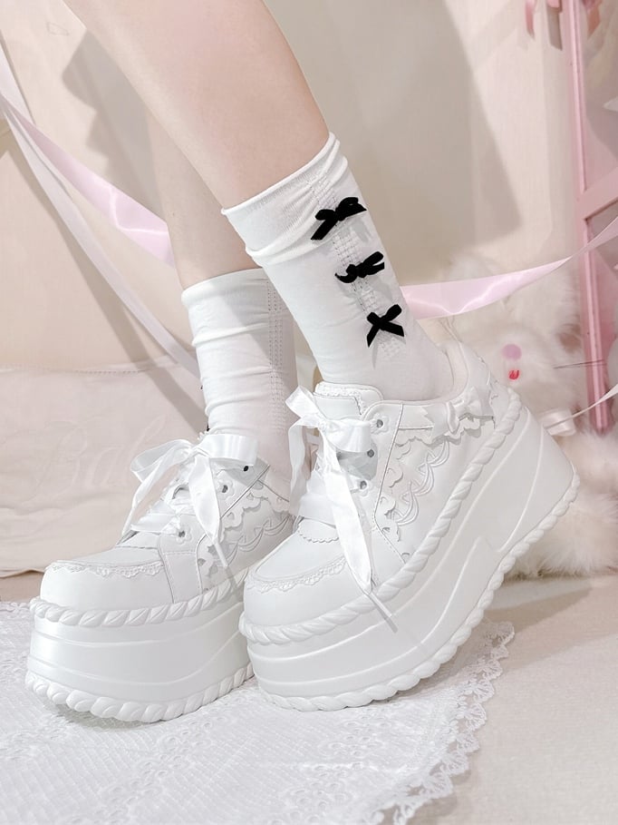 Buttercream White Kawaii Platform Lace-Up Edging Sneakers Classic - Ruffle