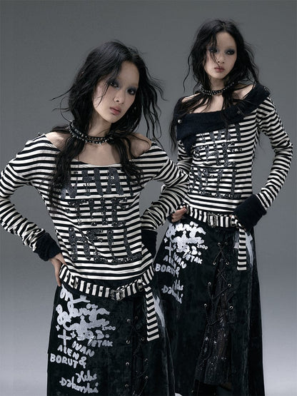 Rot-weiß gestreiftes Buchstaben-Top mit abnehmbarem Plüschkragen