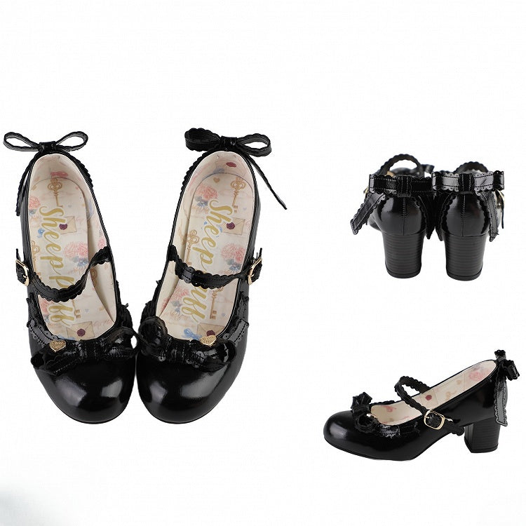 Schwarzes Mary Janes Top mit Schleife und Herz