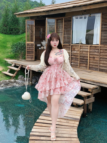 Rock High-Low-Rosettendruck Camisole Rosa Rüschen Übergröße Baskentaille Kaskadenkleid