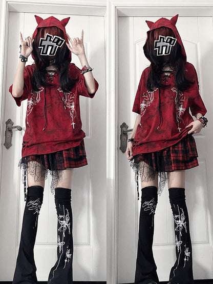 Hood Sleeve Tie-Dye Cross Hoodiewith Gothic PrintDevil Short Horn RedBlack
