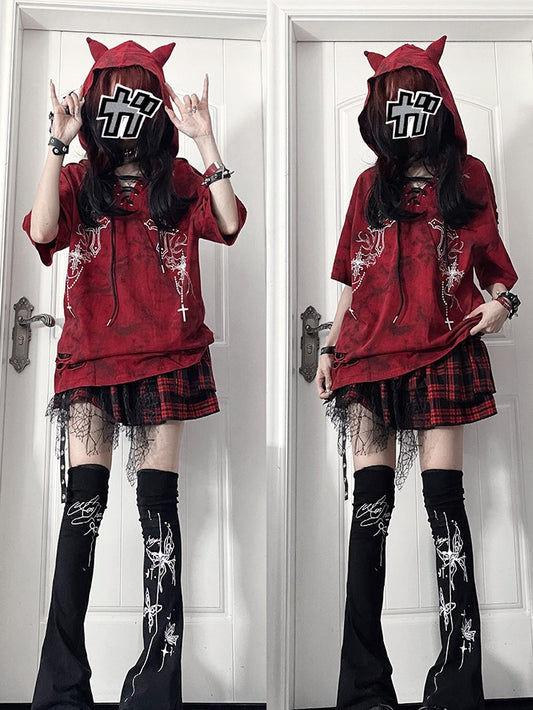Hood Sleeve Tie-Dye Cross Hoodiewith Gothic PrintDevil Short Horn RedBlack