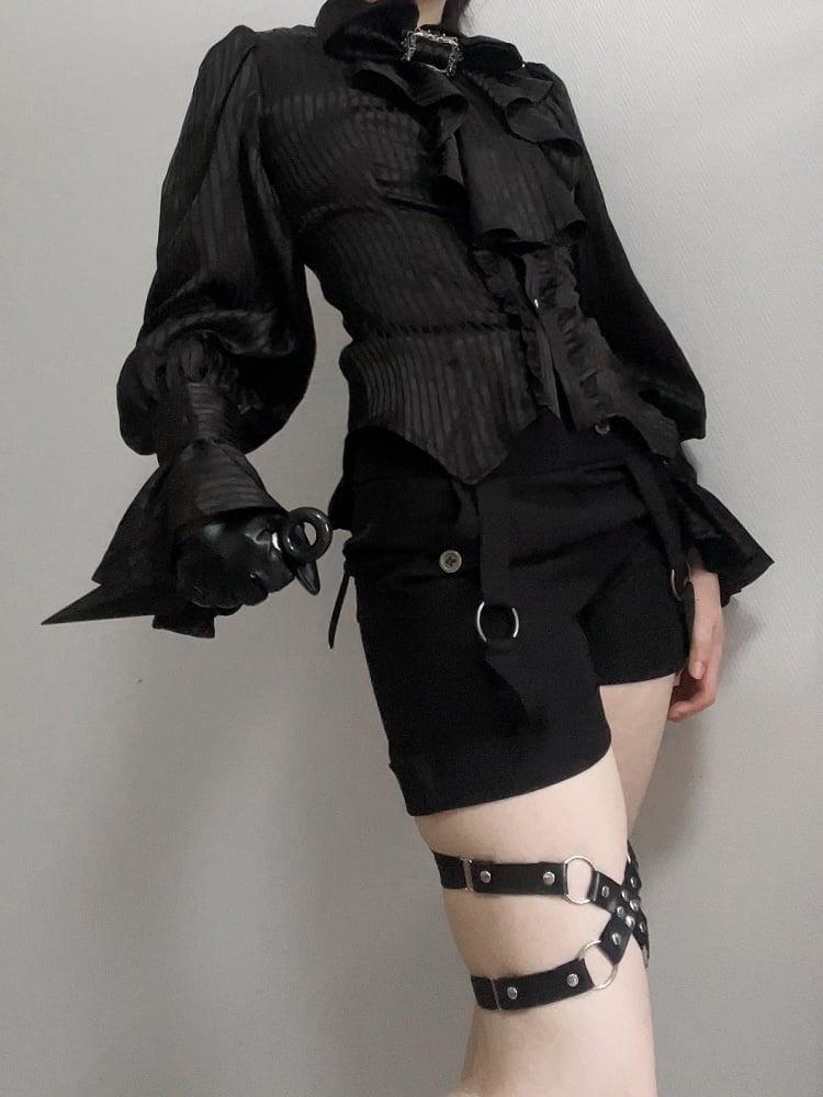 Black Ouji Lolita Long-Sleeve Shirt with Jabot Bowtie