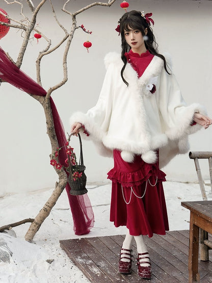 取り外し可能なビーズチェーン付き、赤い新年の蝶のマーメイドヘムチャイナドレス