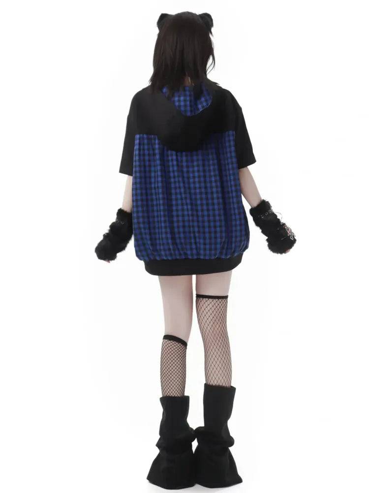 Blue Sleeves Black Short Plaid Hoodie Pattern and Dark