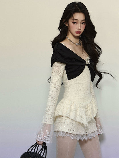 Aprikosenfarbenes Spitzentop mit großer Schleife, asymmetrischem Saum, V-Ausschnitt und langen Ärmeln