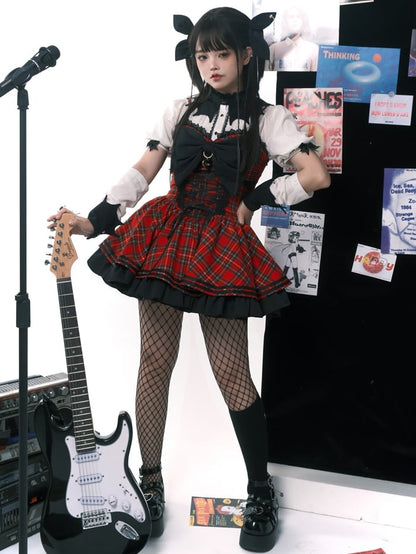 Rotes Karomuster Schleifenakzent Herzförmiger Ausschnitt Pulloverrock Idol Kleid