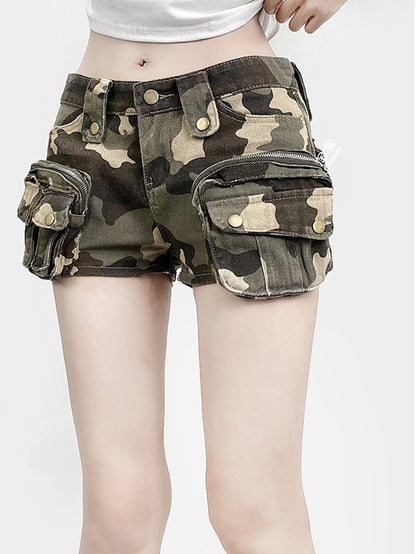 Glamorous Camo Bittersweet Green Shorts Pattern