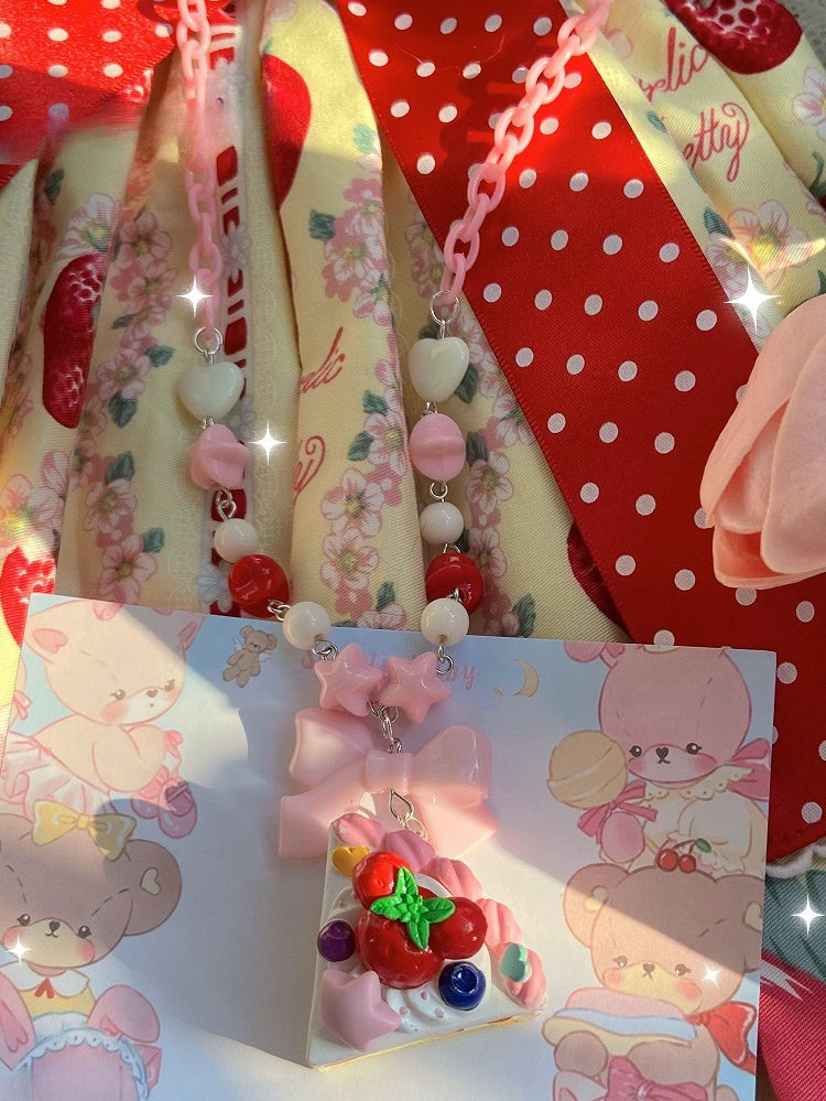 装飾されたピンクのペンダントケーキビーズネックレス蝶結び