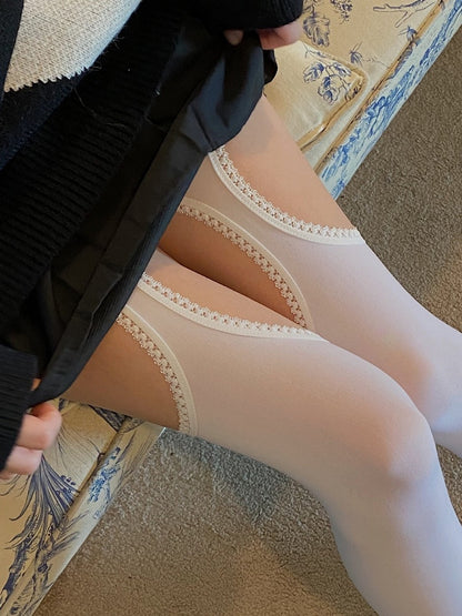 Cutout Lace with Tights Trimmed Black/White Design Velvet