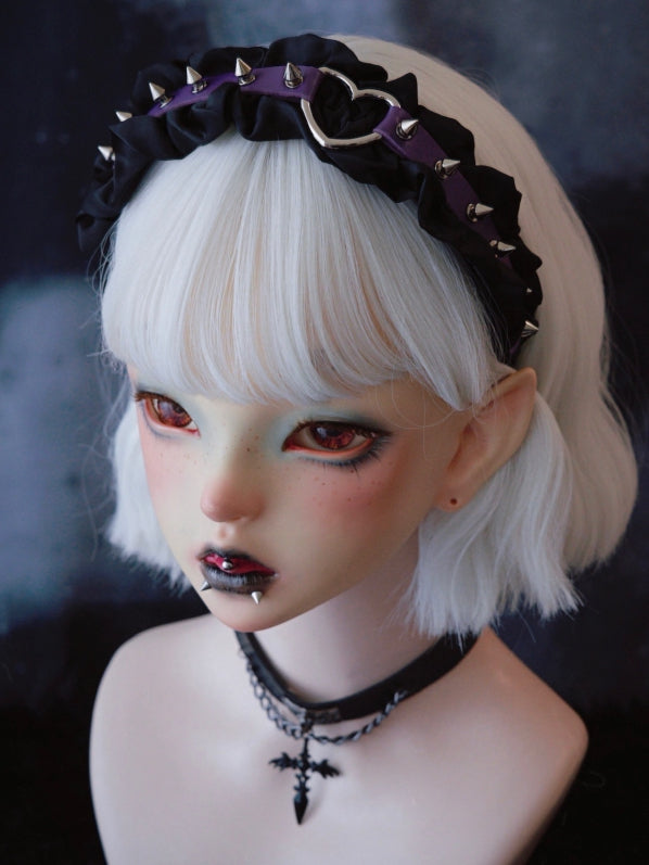 Trim und lila Design KC Rüschen Nieten Gothic schwarz verziert