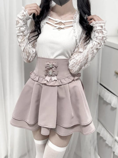 Jirai Kei Top mit Schleifen und Spitzenärmeln in Schwarz/Weiß