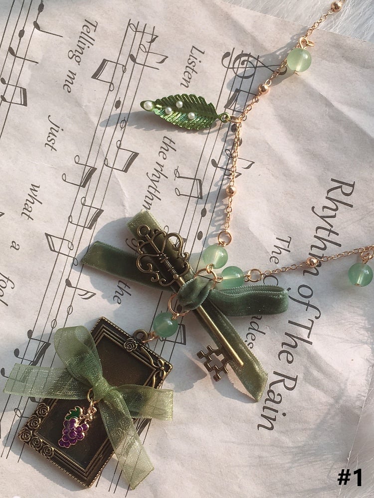 Lolita Necklace 2 Bow Green Options Pendant