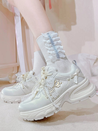 Bowknot Details Lace-up Front Ties White Beaded Decorated Sneakers