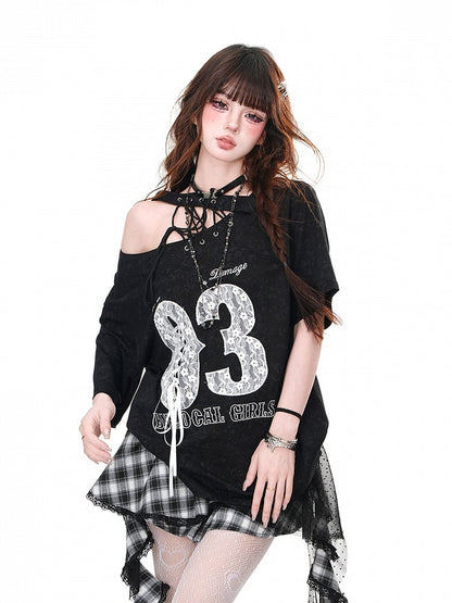 Black/White Cutout Shoulder Letter T-Shirt Lace-up Detail at Shoulder
