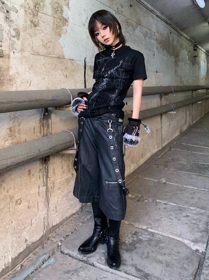 Edgy Genderless Black Double Collar Tee with Cross Graphic - DETW OnLine