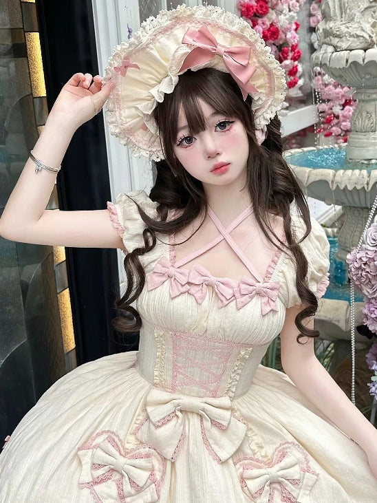 スクールオールドピンクのトリムボンネットレースロリータイエロー、蝶結びのディテール付き