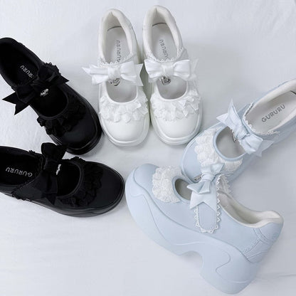 Weiße Jirai Kei Klett-Plattformen Spitzenbesatz Bowknot Verschlüsse Riemen