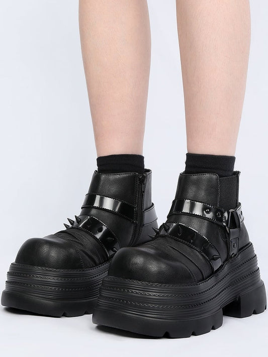 Sole Platform Details Rock and Punk Boots Black Ankle with Studded
