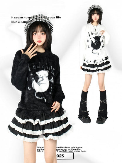 Cozy Kitten Furry Sweater - Perfect for Fall and Winter Black/White