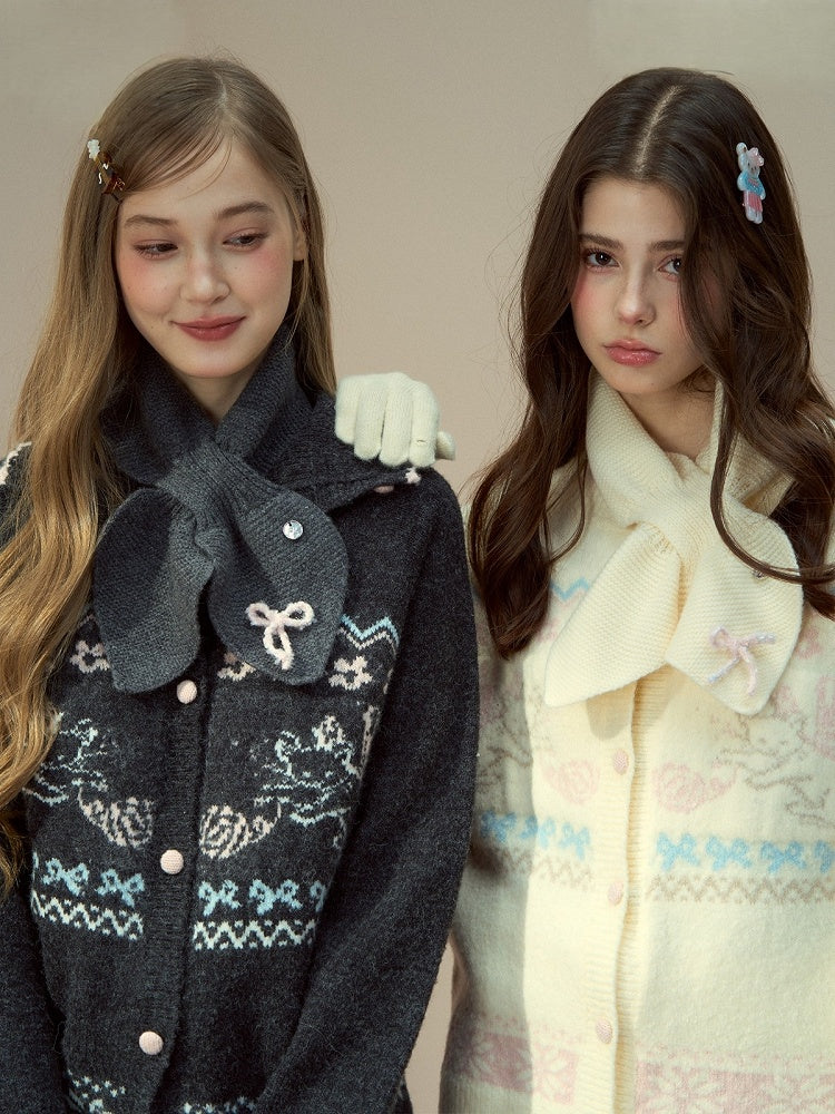 Écharpe à nœud avec 4 motifs Kawaii en laine