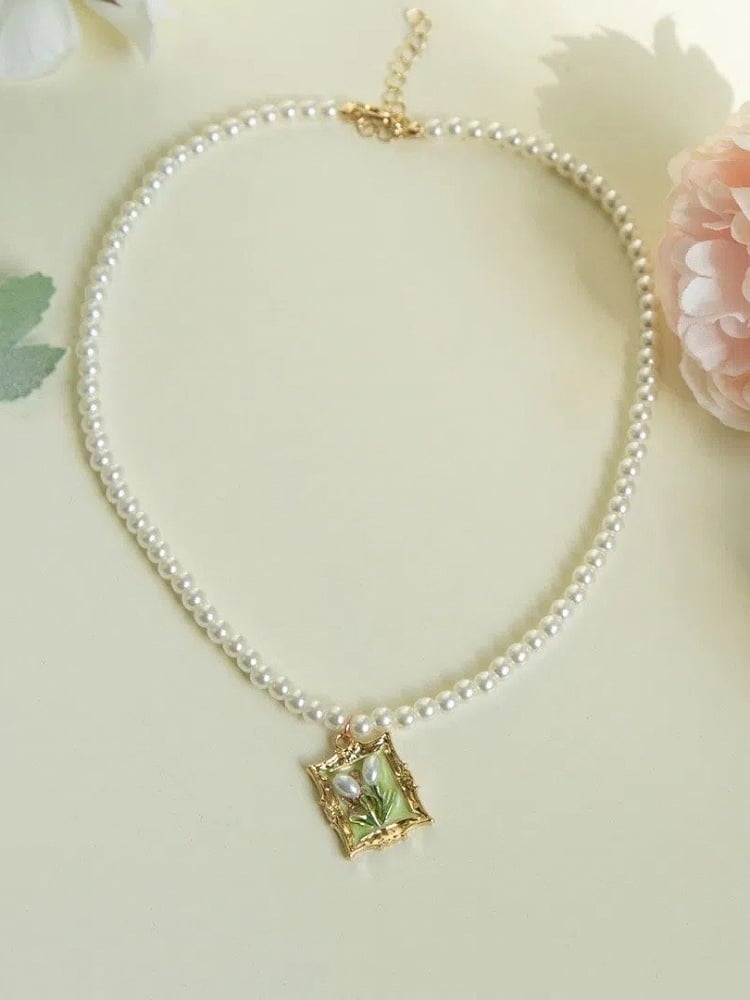 Picture Pendant Frame Necklace Beaded