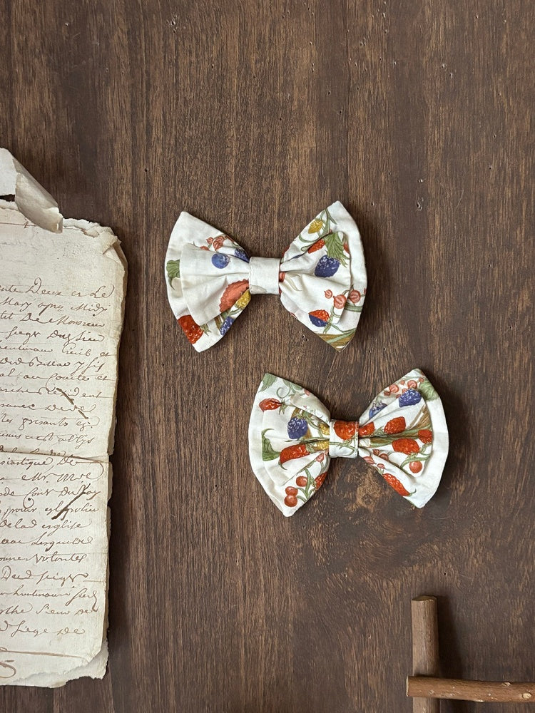 Berry-Themed Hair Accessory in Four Summer Colors - Zoncel