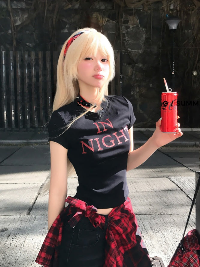 Letter Print Glamorous Cropped Black/White T-Shirt