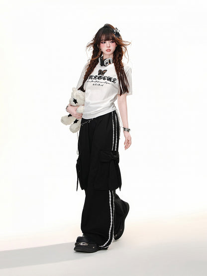 Schwarz/weißes, schmetterlingsförmiges, Ausschnittdetail, Kordelzug in der Taille, glamouröses T-Shirt