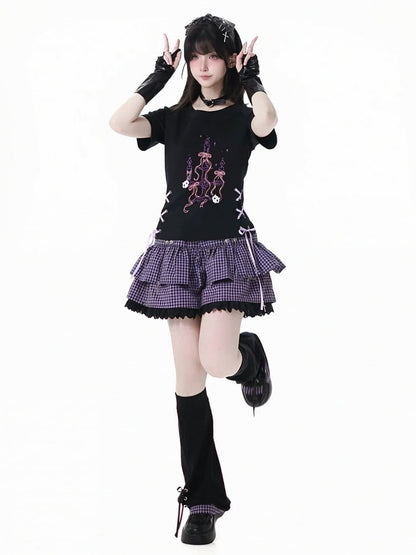 T-Shirt Schwarz Rundhals Schnürung Taille Grafik