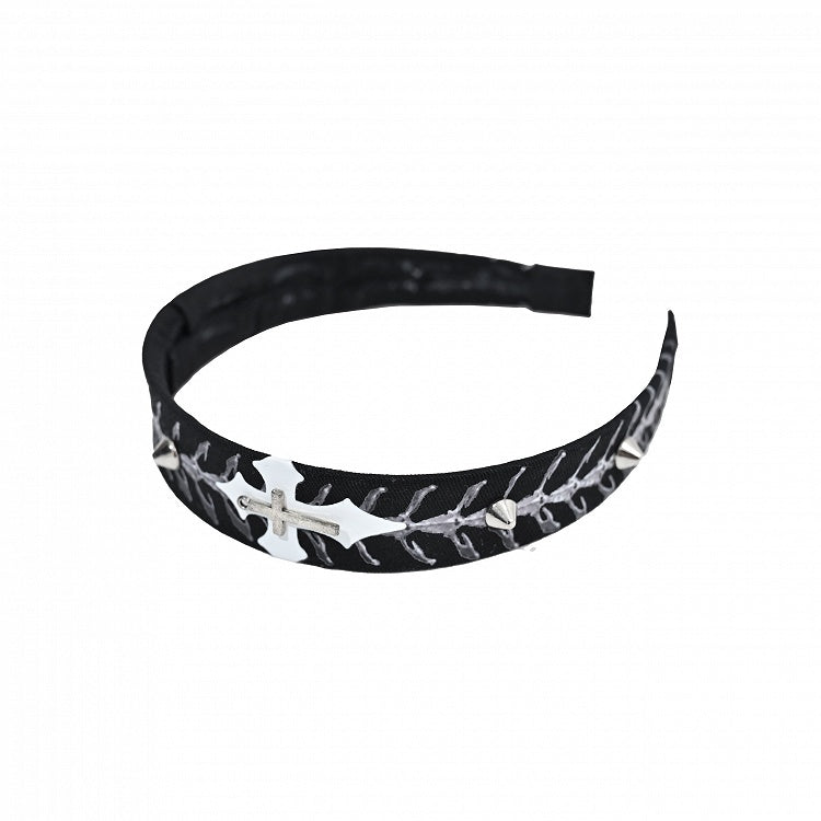Gothic Cross Stud Black KC