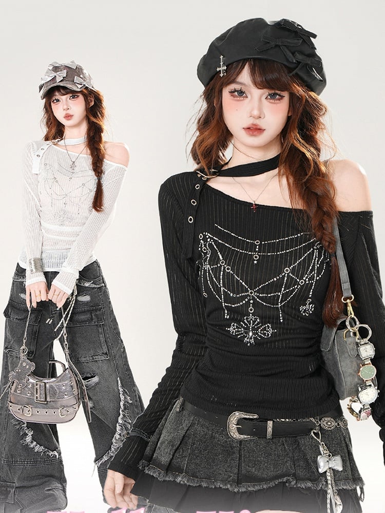 ホワイト/ブラックのアシンメトリーネックライン、ラインストーンディテール、バックル