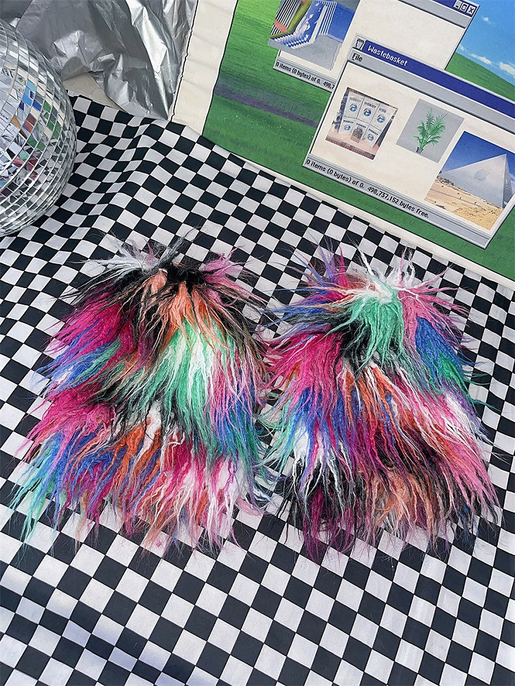 Bunte zottelige Beinwärmer aus Kunstpelz