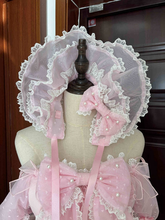 ピンクのロリータボンネット