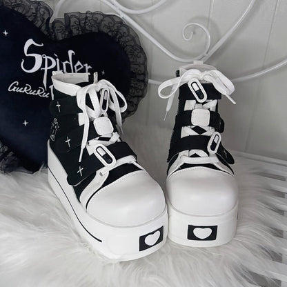 Yami Kawaii Black Round Toe Platform Sneakers