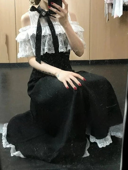 Maxi Innocent Clean Off-Shoulder Black on Flounce Tiered - Jirai Kei Dress Neckline