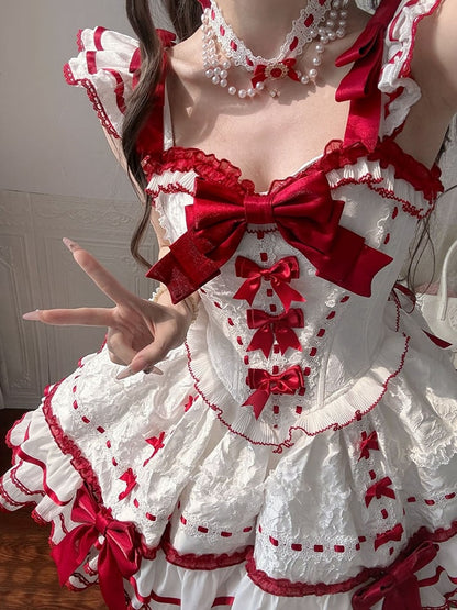 Choker mit weißen und roten Perlendetails