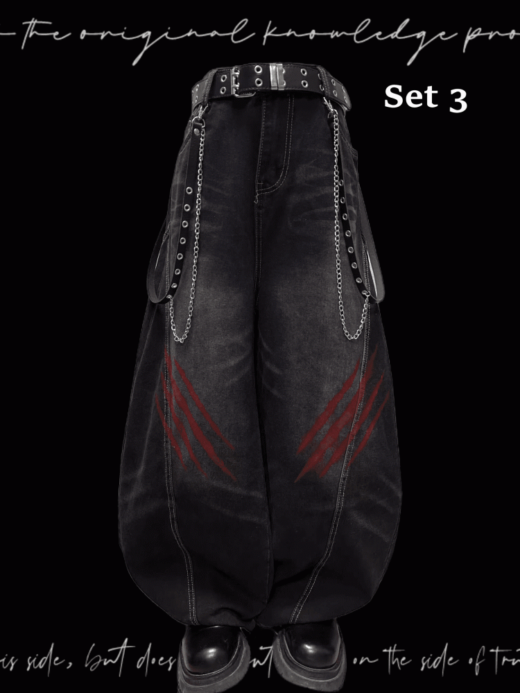 Weite Jeans mit verblasstem Kratzmuster und Used-Look im Punk-Look in verwaschenem Schwarz