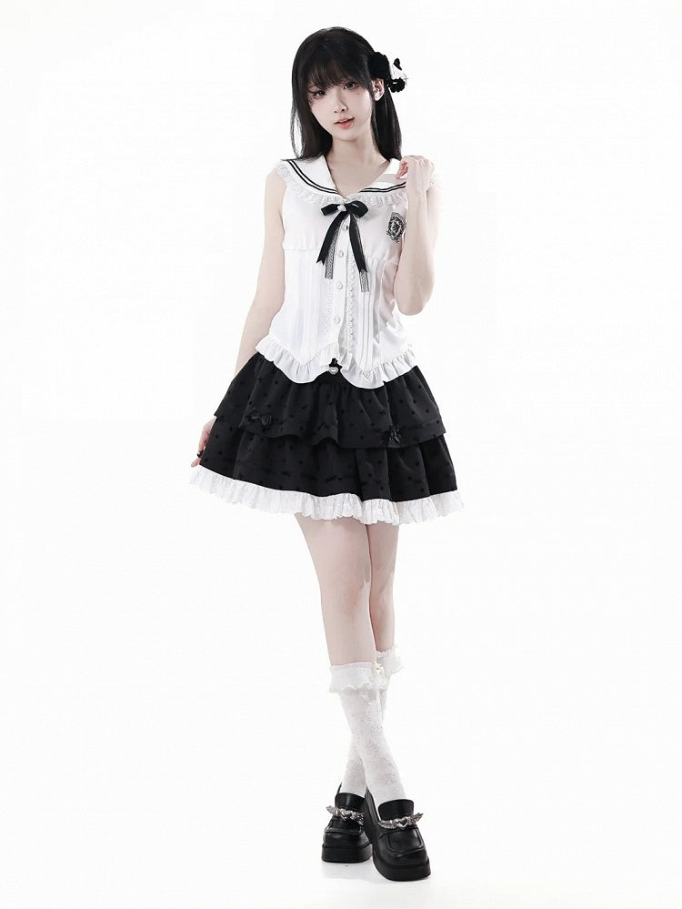 バッジホワイトセーラーカラーカーブヘムノースリーブトップスと取り外し可能な蝶結び付き